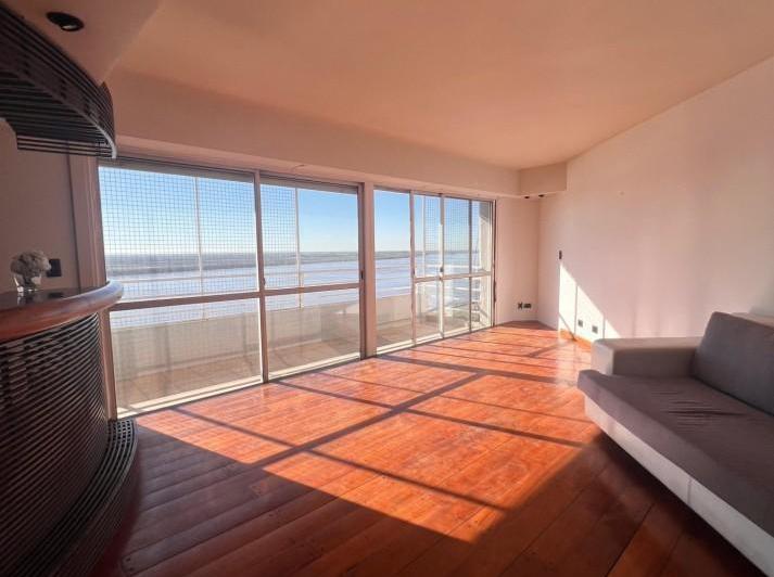 Departamento · 180m² · 6 Ambientes · 1 Cochera