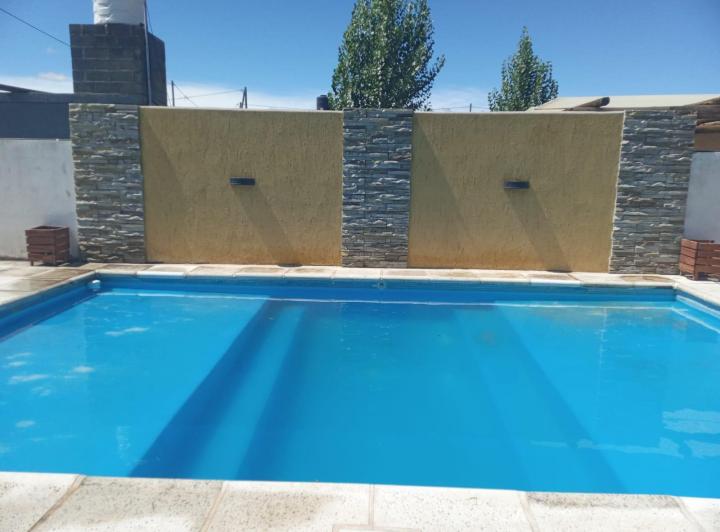 Casa · 80m² · 2 Ambientes · 1 Cochera