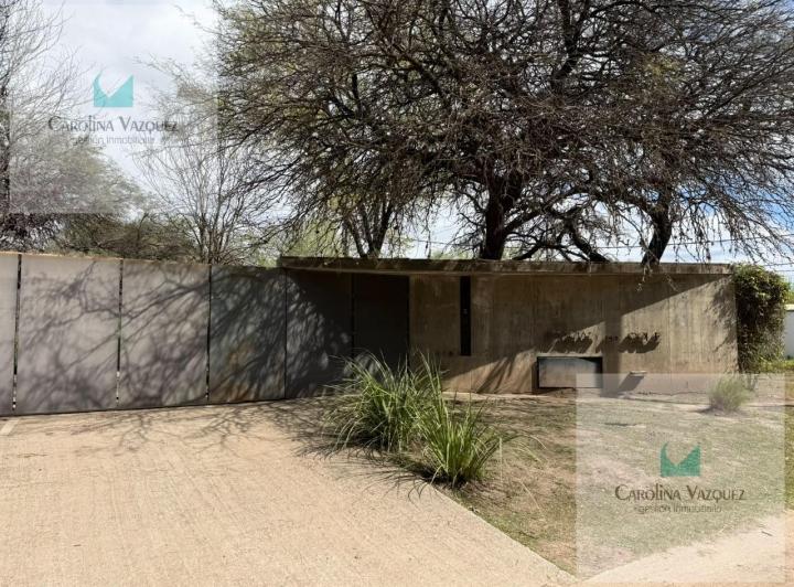 Casa · 140m² · 2 Cocheras