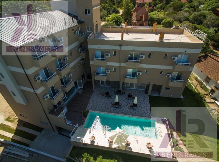 Local comercial · 1550m² · 30 Ambientes · 23 Cocheras