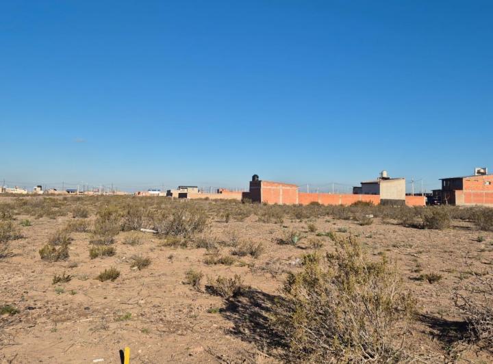 Terreno · 600m²