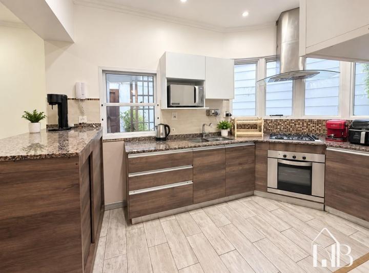 PH · 81m² · 4 Ambientes · 1 Cochera
