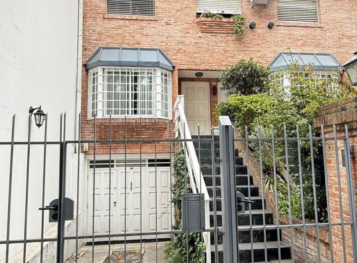PH · 221m² · 5 Ambientes · 2 Cocheras