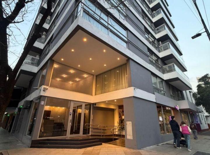 Departamento · 82m² · 4 Ambientes · 1 Cochera