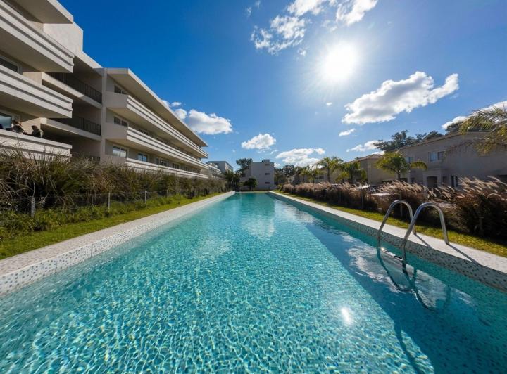Casa · 82m² · 3 Ambientes · 1 Cochera
