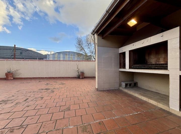Casa · 197m² · 4 Ambientes · 1 Cochera