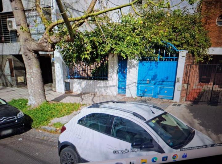 Casa · 200m² · 6 Ambientes · 3 Cocheras