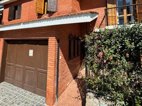 Casa en Alquiler en Barrio Tres Cerritos, Salta