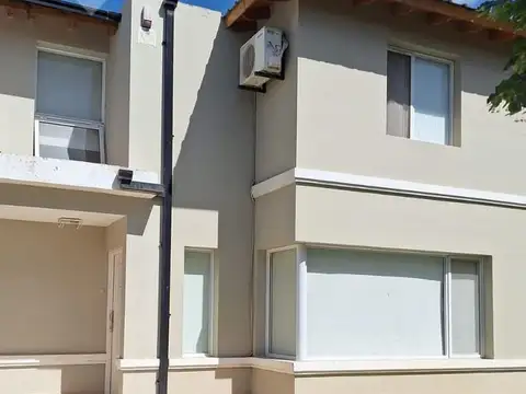 Casa en Venta en Neuquén, Confluencia