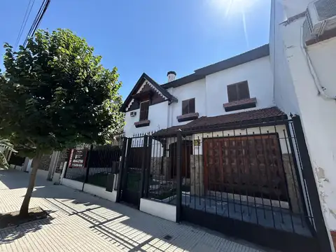Casa en Venta en Versalles, CABA
