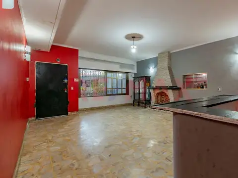 Casa en Venta en Parque Chacabuco, CABA