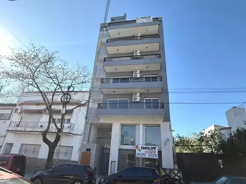 Departamento en Alquiler en Parque Chas, CABA