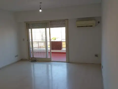 Departamento en Alquiler en Villa del Parque, CABA