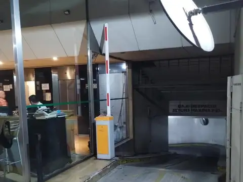 Cochera en Venta en Barrio Norte, CABA