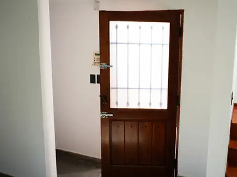 Casa en Alquiler en Villa Elisa, Partido de La Plata