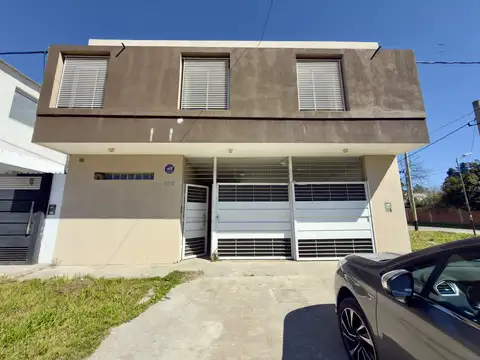 Casa en Alquiler en La Plata, Partido de La Plata