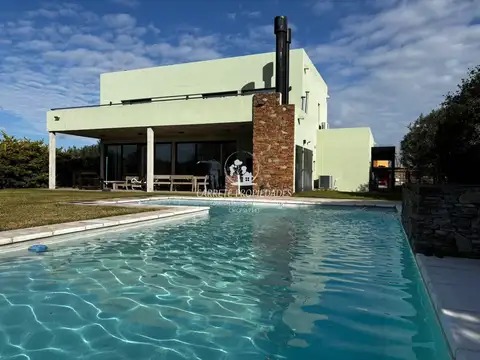 Casa en Alquiler en Haras Santa María, Countries y Barrios Cerrados en Escobar