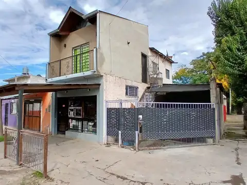 Casa en Venta en El Quijote, Moreno