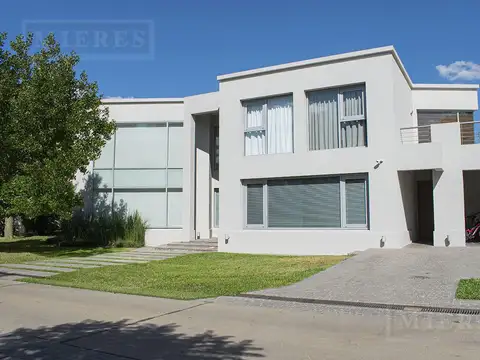 Casa en Venta en La Martinica, Countries y Barrios Cerrados en Pilar