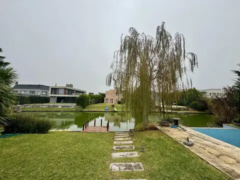 Casa en Venta en Nuevo Quilmes, Countries y Barrios Cerrados en Quilmes