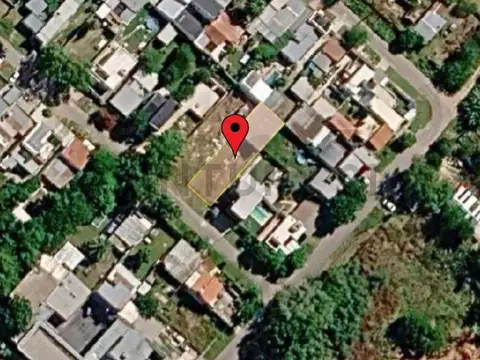 Galpón en Venta en Villa Elvira, Partido de La Plata