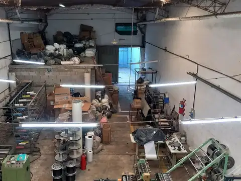 Galpón en Venta en Villa Lynch, Partido de General San Martín