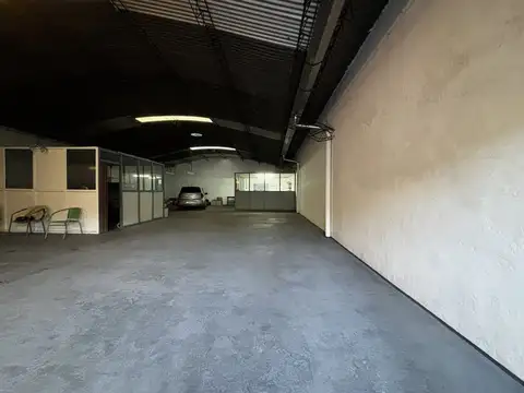 Galpón en Venta en Villa Sarmiento, Partido de Morón