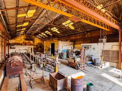 Galpón en Venta en Monte Chingolo, Partido de Lanús