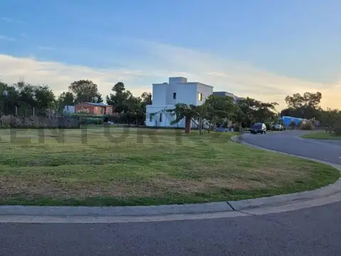 Terreno en Venta en Pilar del Este - Santa Emilia, Countries y Barrios Cerrados en Pilar