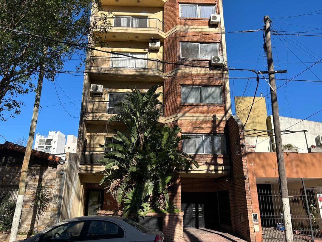 Venta Departamento 2 amb - S Peña - 3 de Febrero