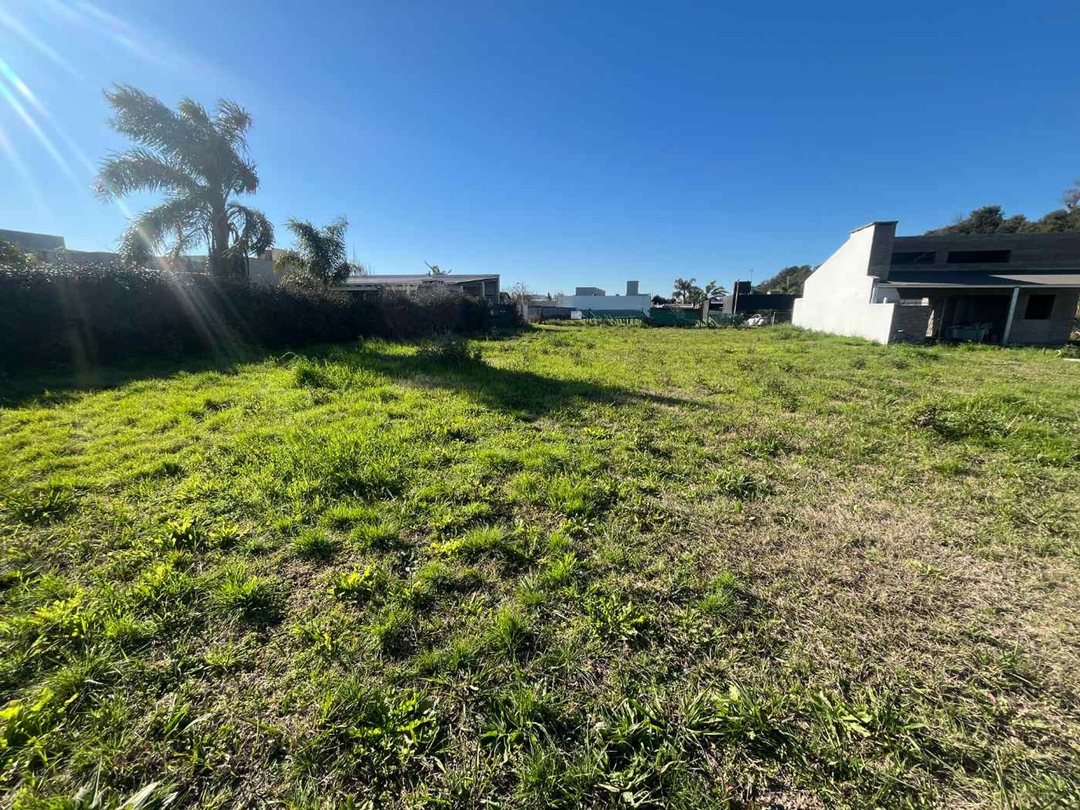 LOTE/ 1000 M2 / VILLAGE DEL BRIGADIER.