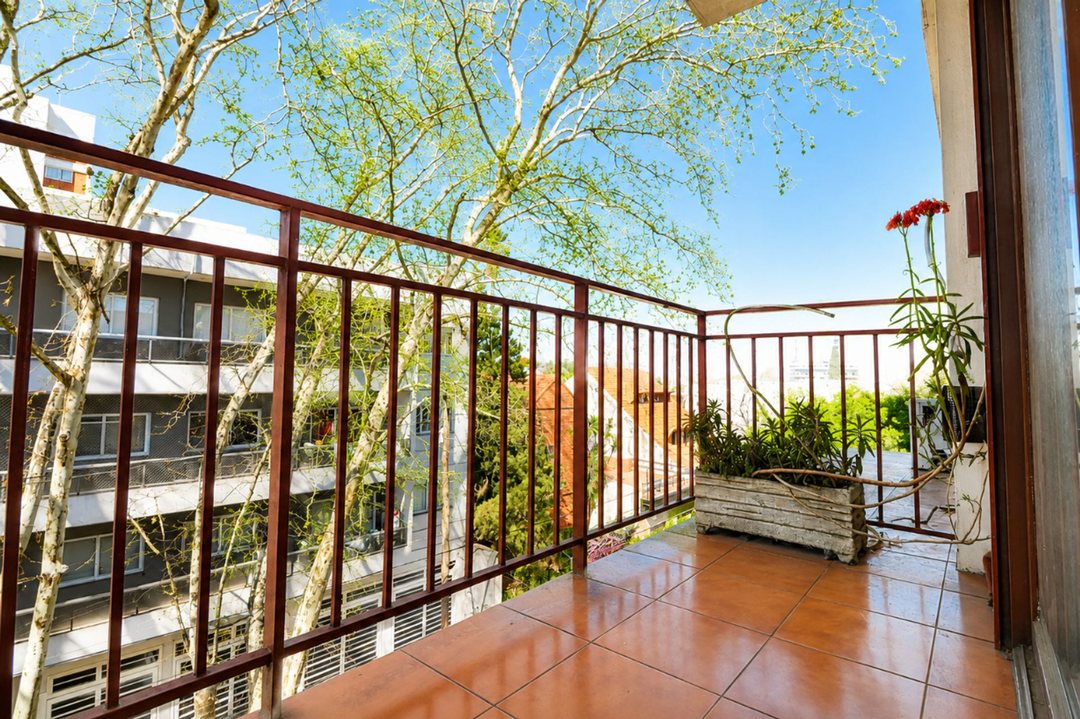 DPTO 3 AMB EN VENTA VILLA BALLESTER COCHERA-BALCON