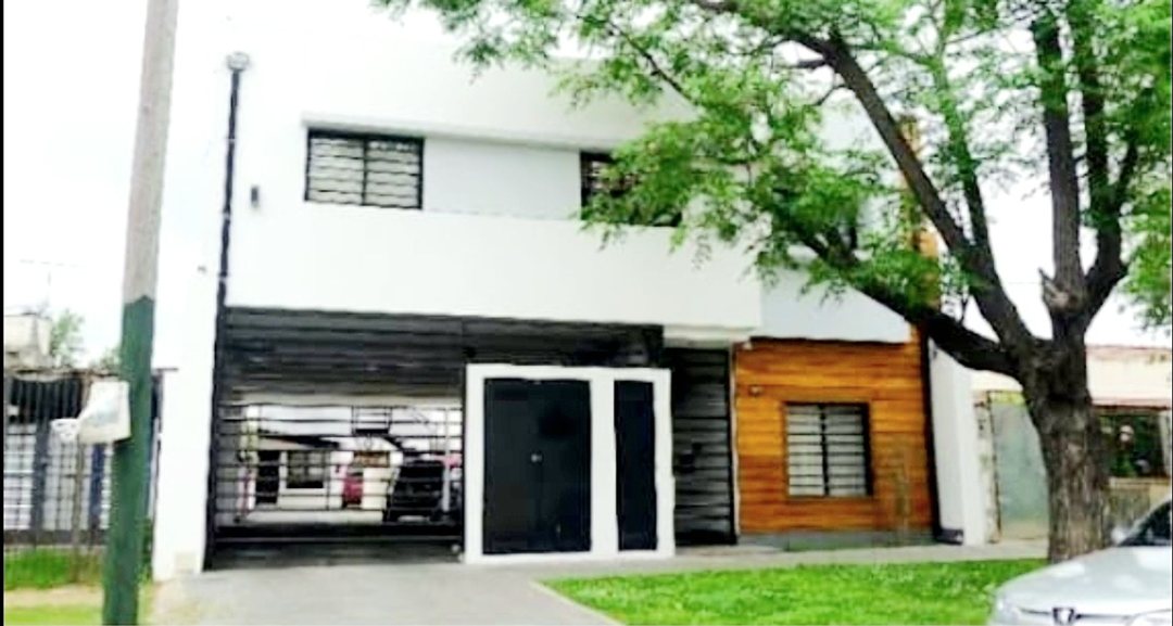 Departamento 2 amb con coch venta lomas de Zamora