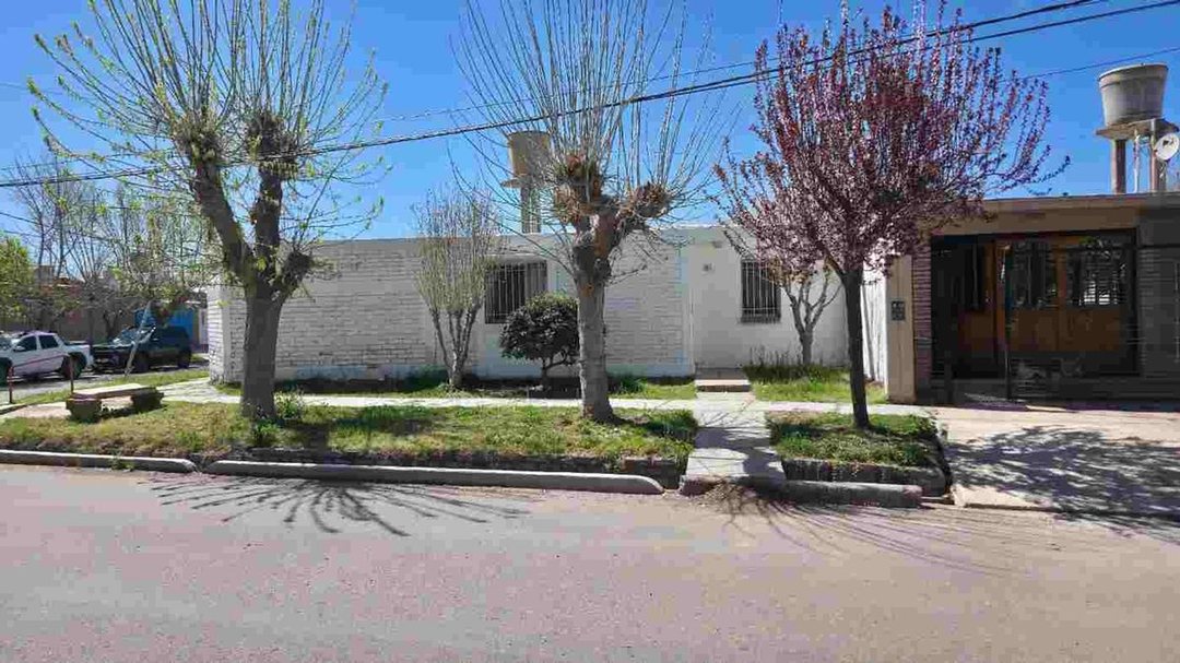 Oportunidad, venta de casa en Tunuyan