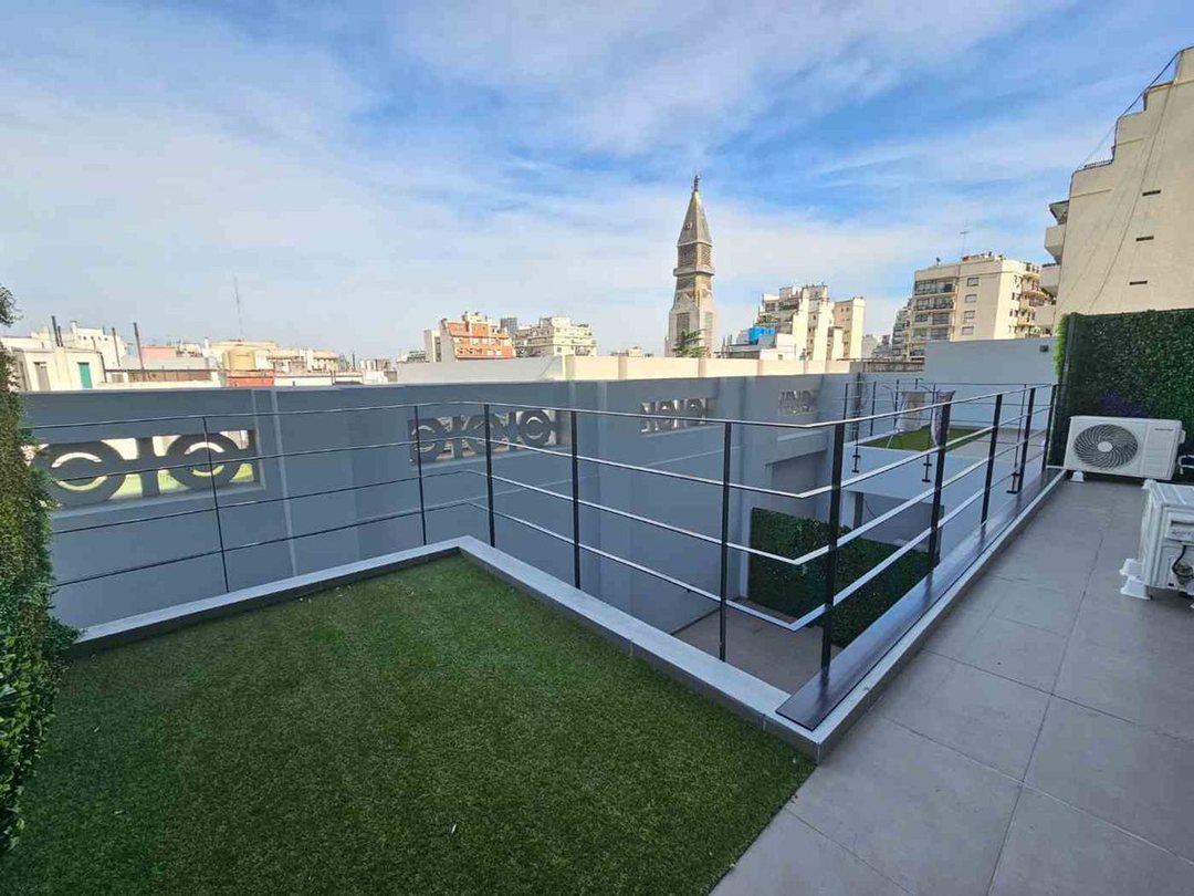 Venta-Excte. 2 amb a estr c/balc-S. Telmo-ICON