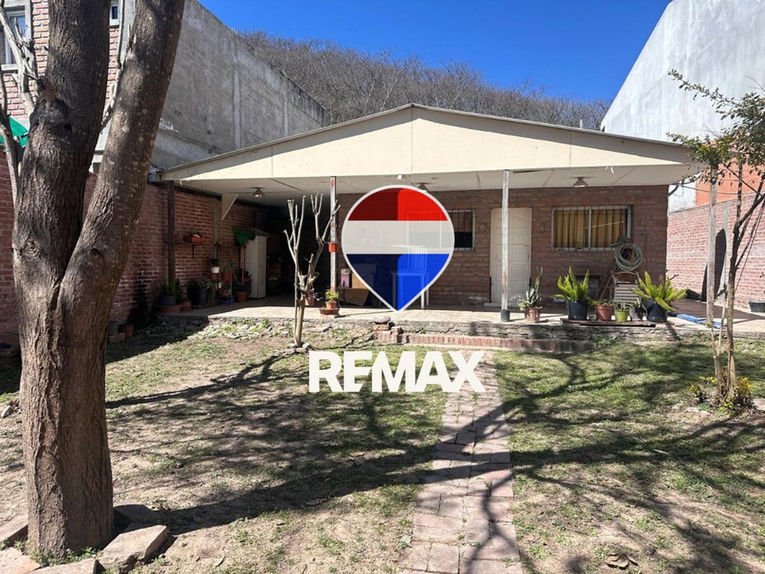 Venta Casa Cerrillos 2 dormitorios 280 m2 terreno