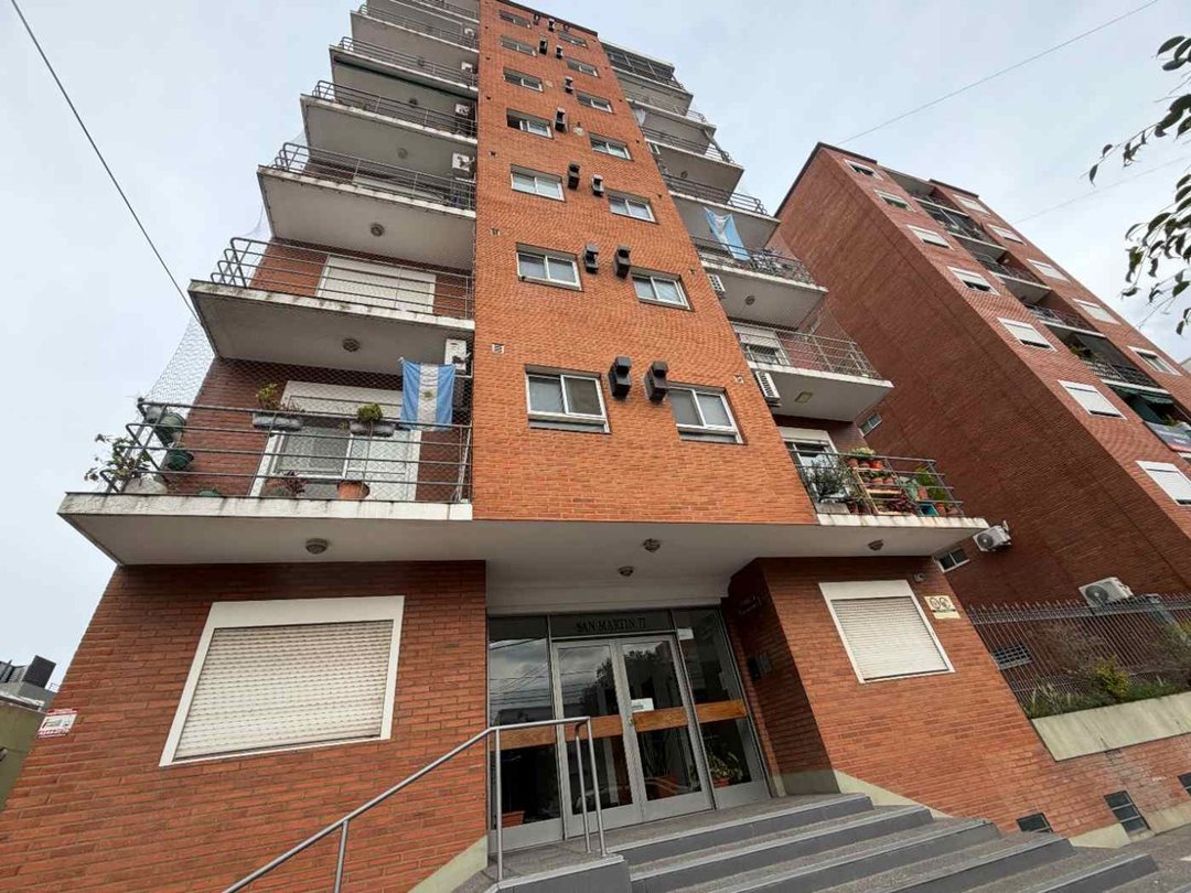 DEPARTAMENTO 3 AMBIENTES EN VENTA LOMAS DE ZAMORA