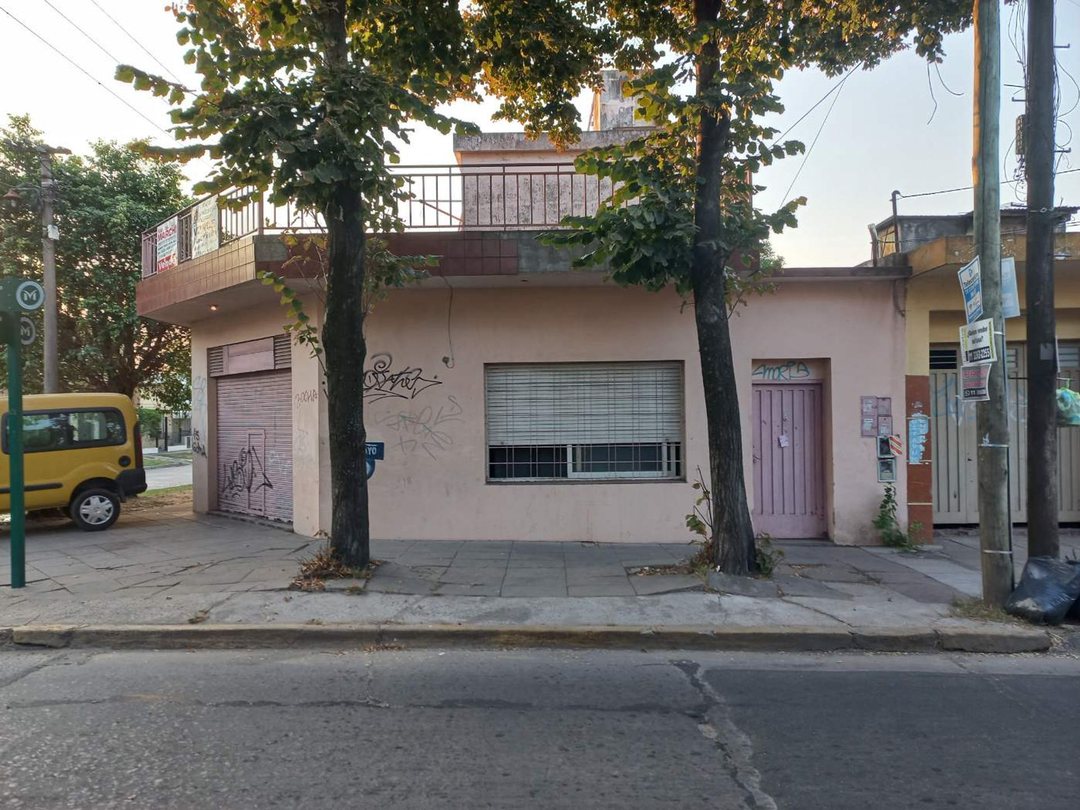 Casa Venta Merlo 3 amb c/Local Apto Crédito