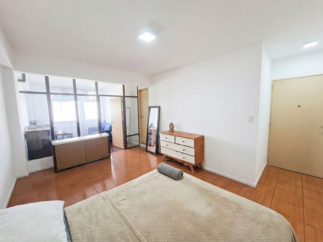 VENTA MONOAMBIENTE AV. CORDOBA - RETIRO