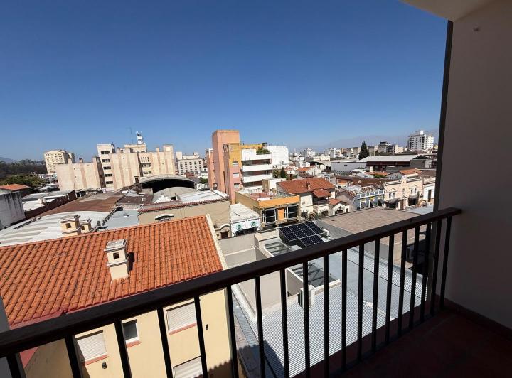 Departamento · 130m² · 4 Ambientes · 1 Cochera