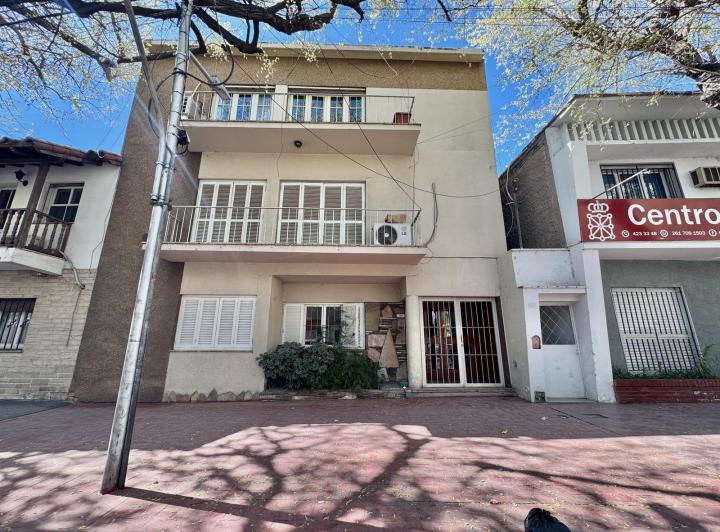 Departamento · 75m² · 5 Ambientes