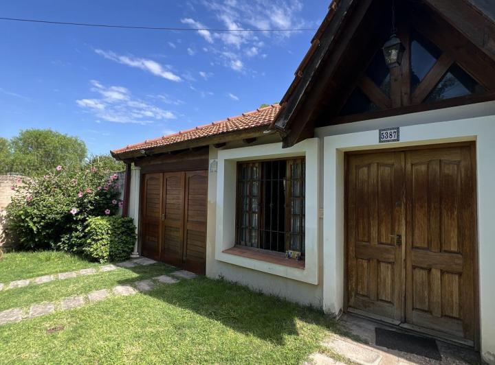 Casa · 123m² · 3 Ambientes · 1 Cochera