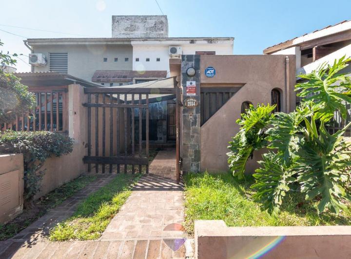 Casa · 187m² · 5 Ambientes · 1 Cochera
