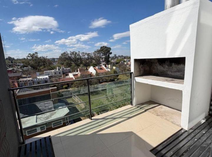 Departamento · 60m² · 2 Ambientes · 1 Cochera