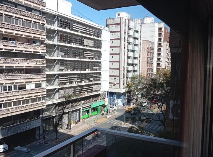 Departamento · 80m² · 4 Ambientes
