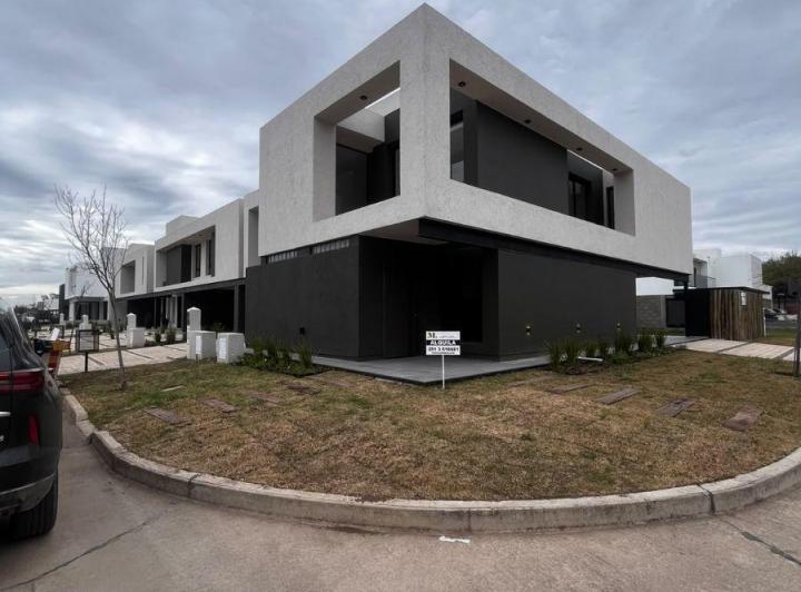 PH · 120m² · 4 Ambientes · 2 Cocheras