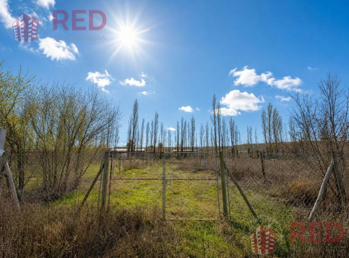 Terreno · 338m²