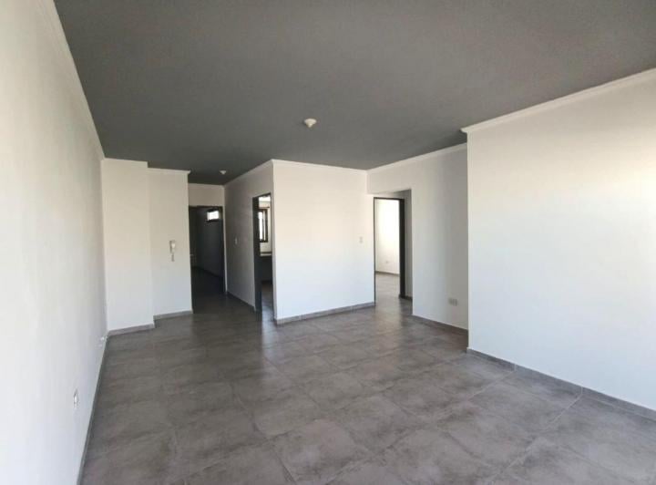 Departamento · 72m² · 6 Ambientes · 1 Cochera