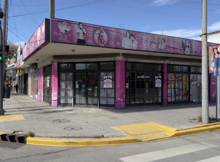 Local comercial · 150m² · 3 Ambientes