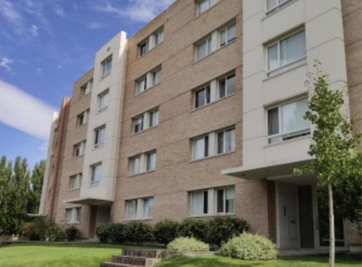 Casa · 82m² · 2 Ambientes · 1 Cochera